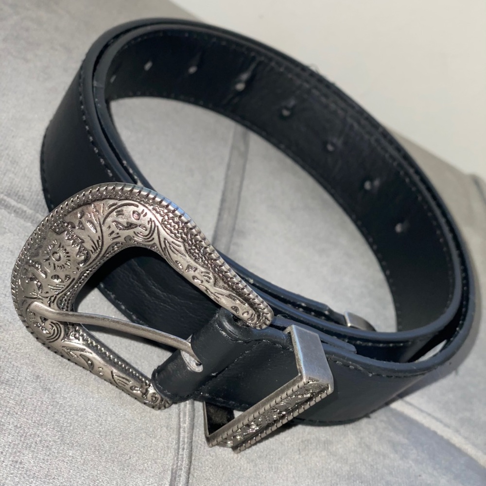 Belt - Picture 2 of 5